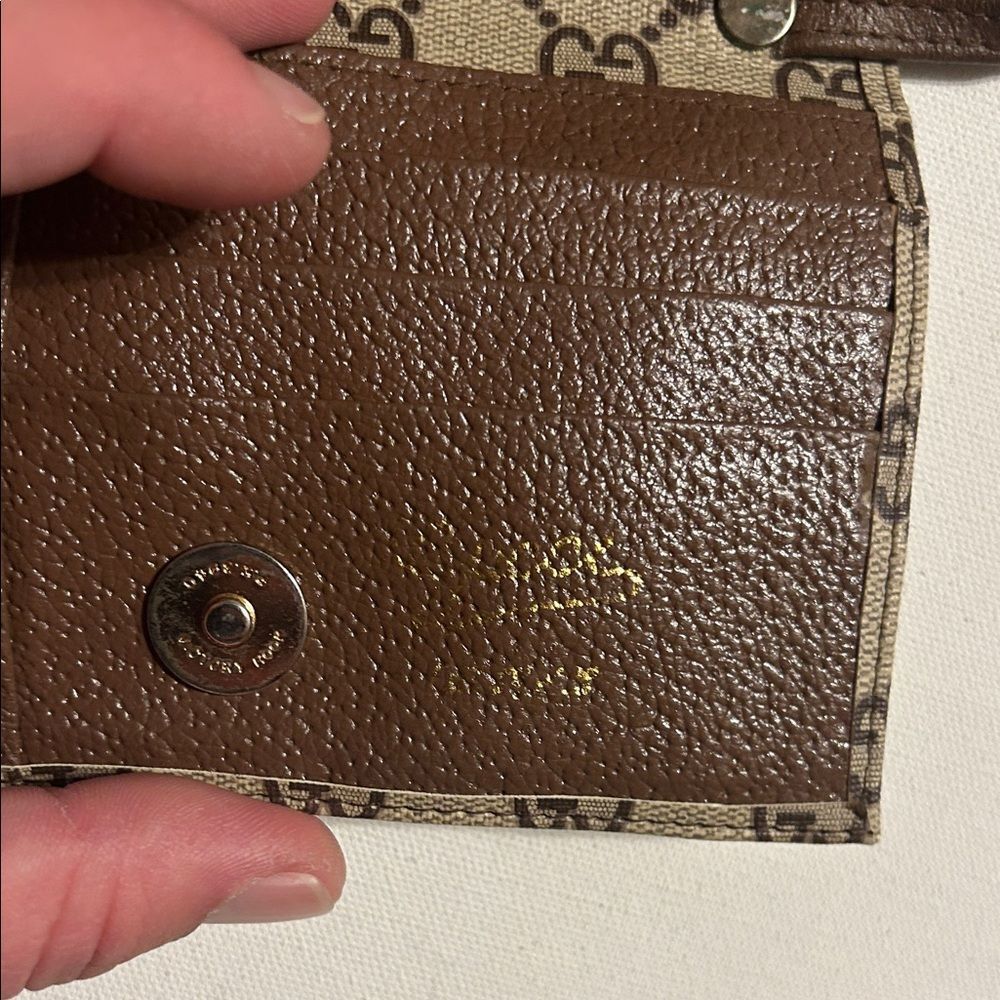 Gucci Vintage Beige and Brown Monogram Clutch - Picture 6 of 7